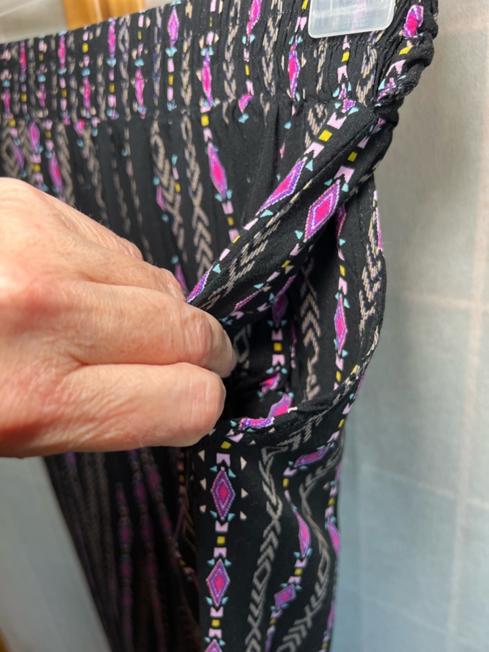 Yado Boho Wide Leg Pants Black Floral Border Tie Waist Size M - Picture 5 of 9